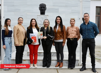 Demokrasi Ortaokulu'na Ziyaret